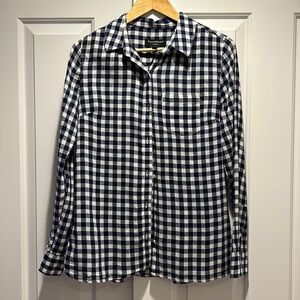 Banana Republic woman’s button down shirt